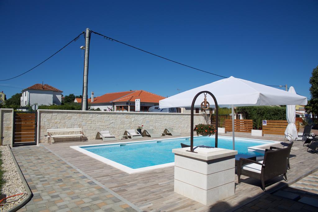 ביוגראד נה מורו Banic Apartments With Pool מראה חיצוני תמונה