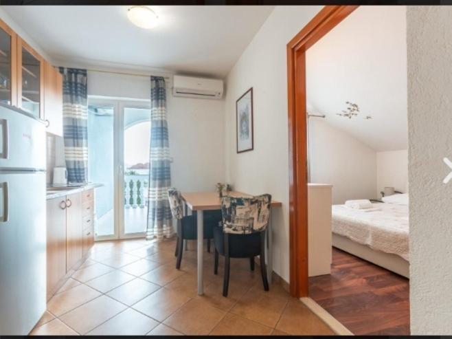 ביוגראד נה מורו Banic Apartments With Pool מראה חיצוני תמונה
