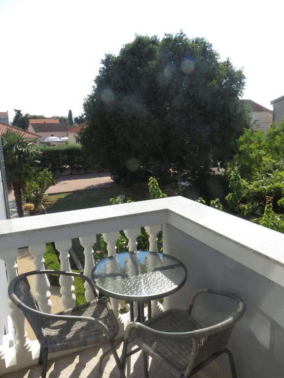 ביוגראד נה מורו Banic Apartments With Pool מראה חיצוני תמונה